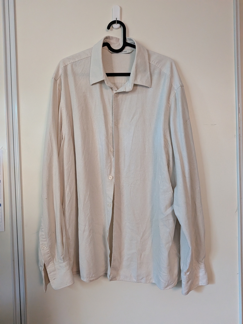 Zara Men's Light Beige Button-Down Long Sleeve Shirt